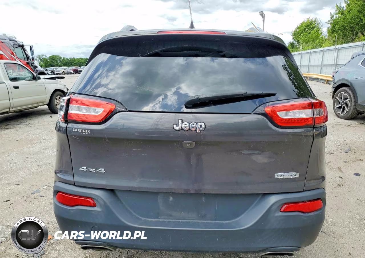 2016 Jeep Cherokee Latitude VIN:1C4PJMCS5GW119346 - 6