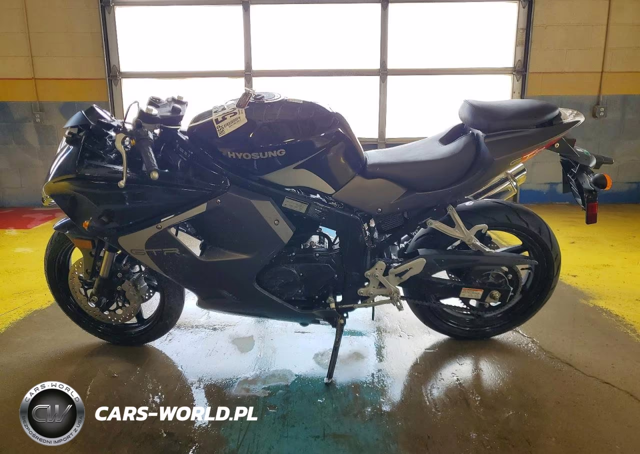 2016 Hyosung Gt250 R VIN:KM4MJ6272G1700860 - 3