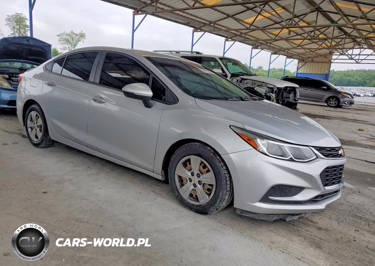 2017 Chevrolet Cruze Ls VIN:1G1BC5SM5H7127786 - 4