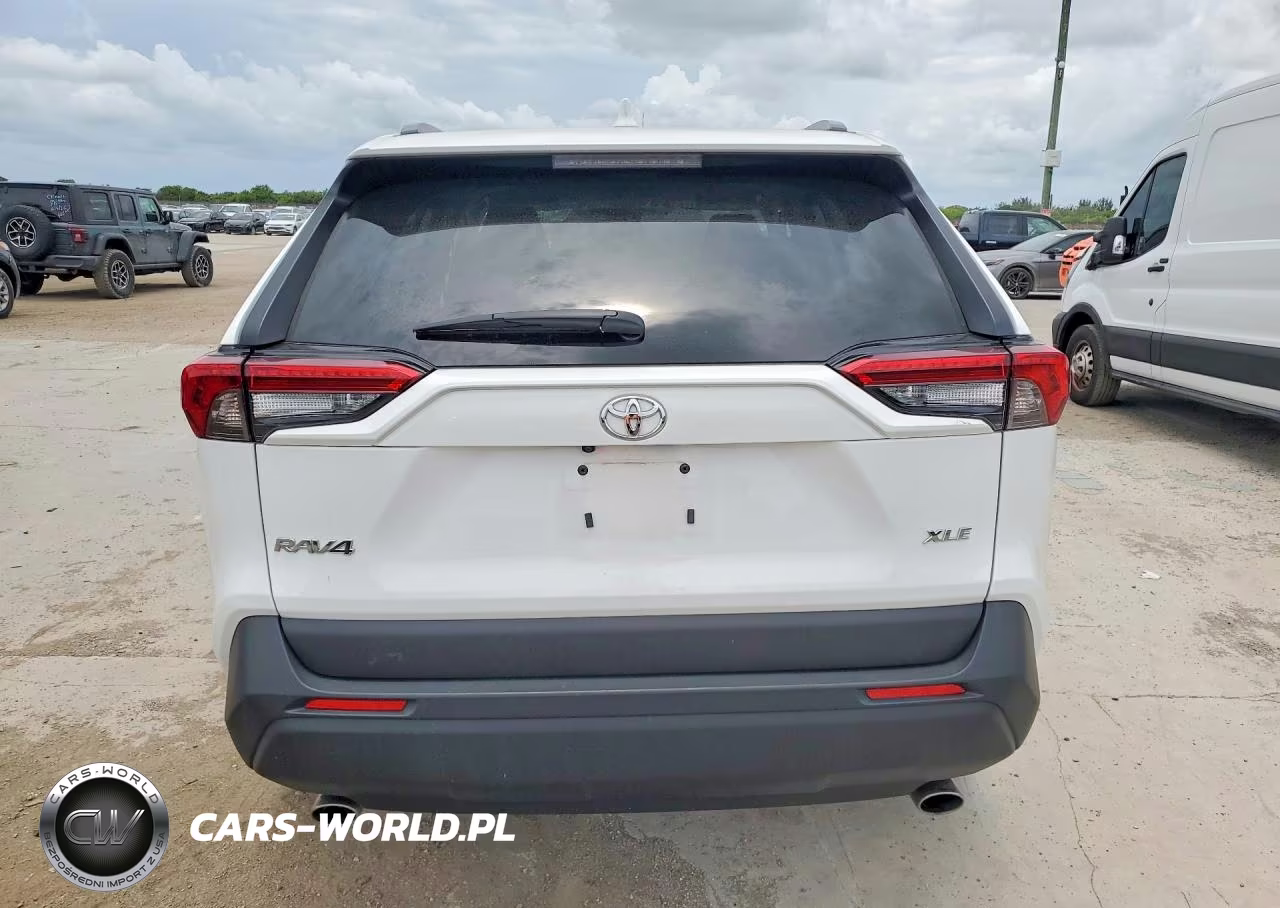 2025 Toyota Rav4 Xle VIN:2T3W1RFV4SC330528 - 6