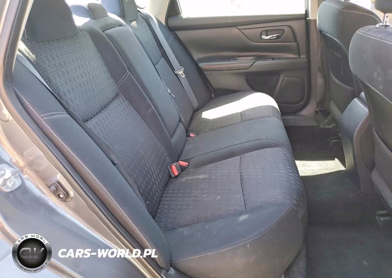 2017 Nissan Altima 2.5 S VIN:1N4AL3AP4HN331922 - 10