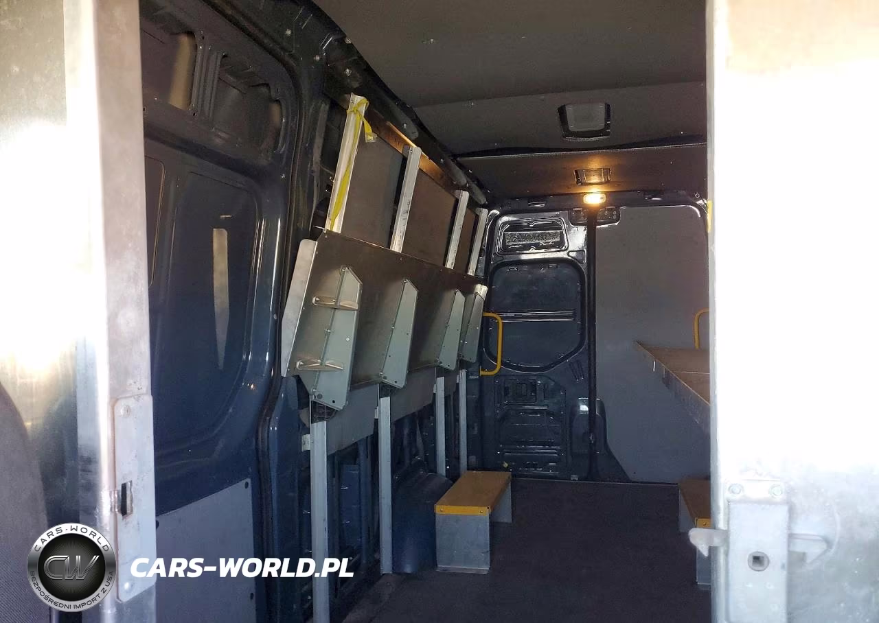 2019 Mercedes-Benz Sprinter 2500 VIN:WD4PF1CD6KP139602 - 10