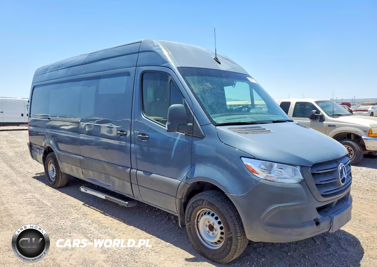 2019 Mercedes-Benz Sprinter 2500 VIN:WD4PF1CD6KP139602 - 4