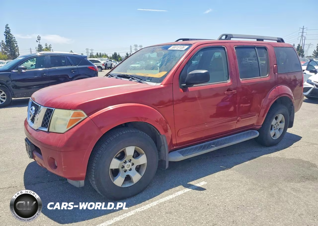 2005 Nissan Pathfinder Xe