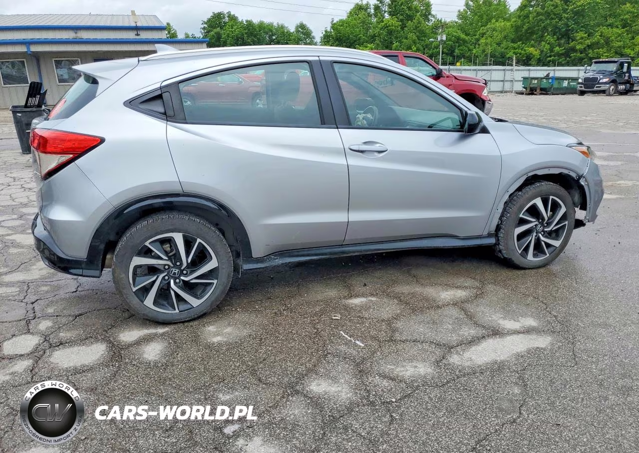 2019 Honda Hr-V Sport VIN:3CZRU6H16KM729951 - 3