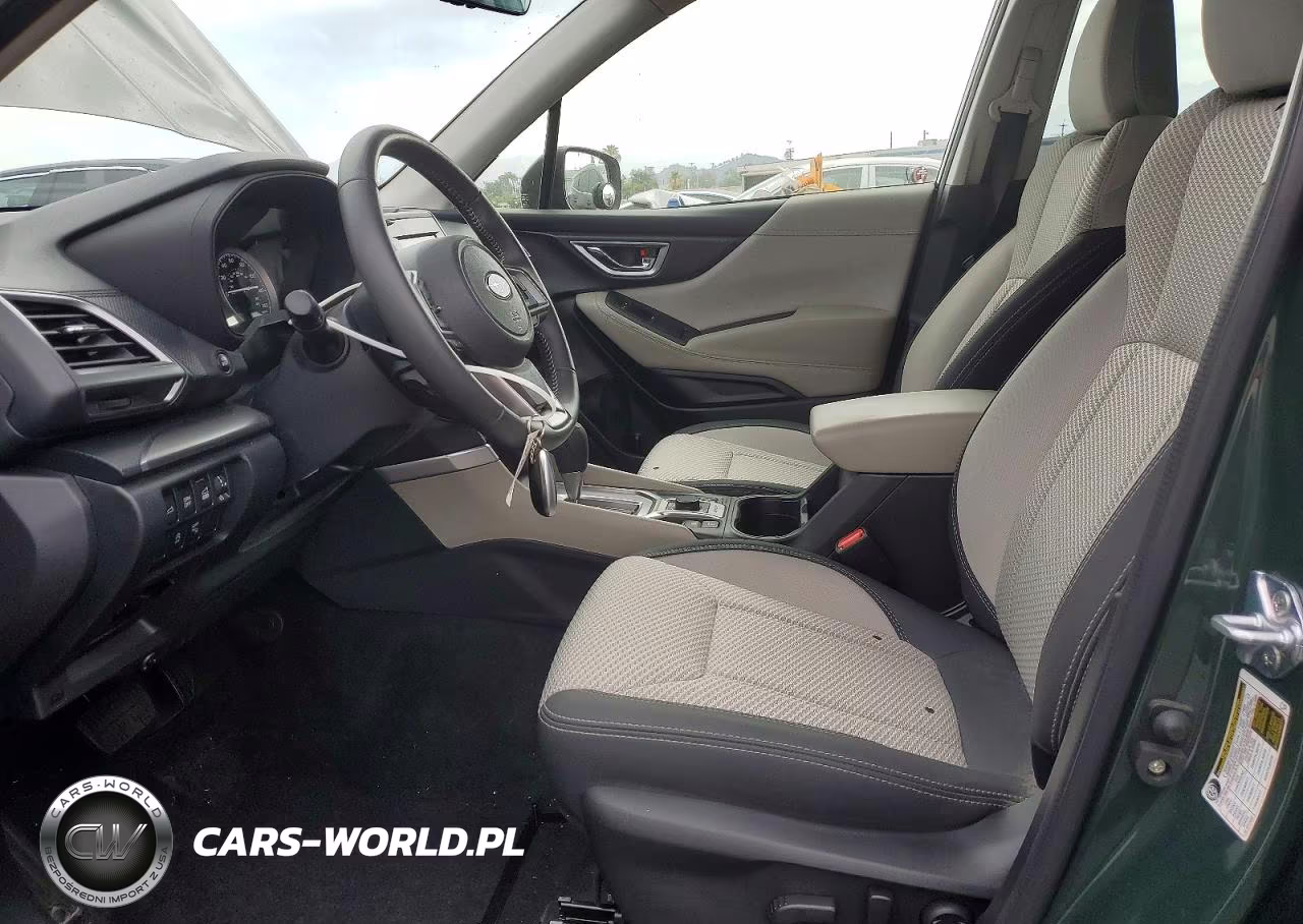 2023 Subaru Forester Premium VIN:JF2SKAEC4PH540119 - 7
