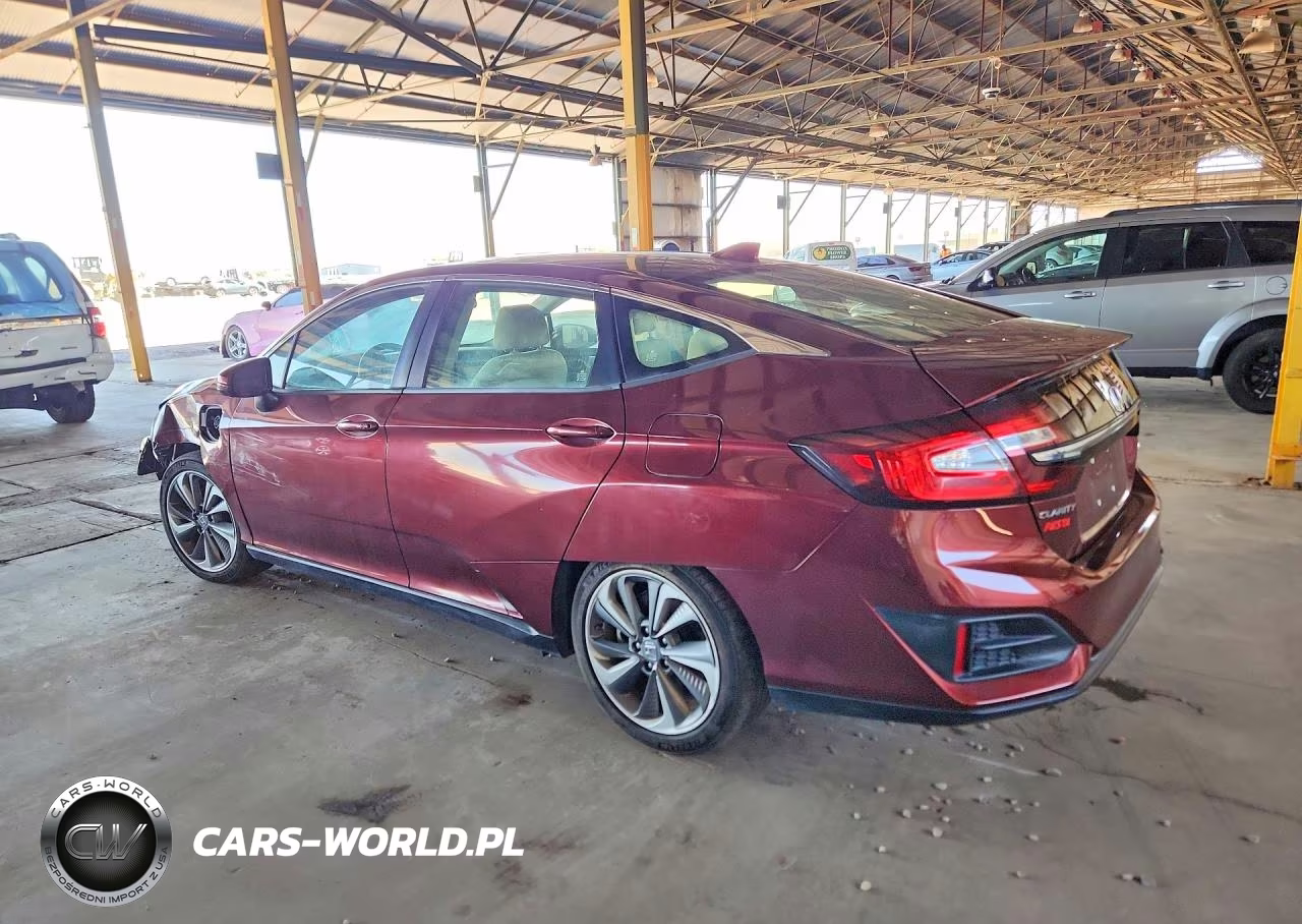 2018 Honda Clarity Touring VIN:JHMZC5F35JC020918 - 2