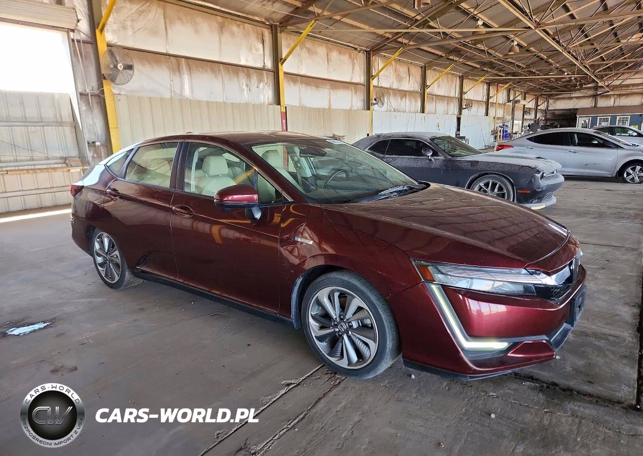 2018 Honda Clarity Touring VIN:JHMZC5F35JC020918 - 4