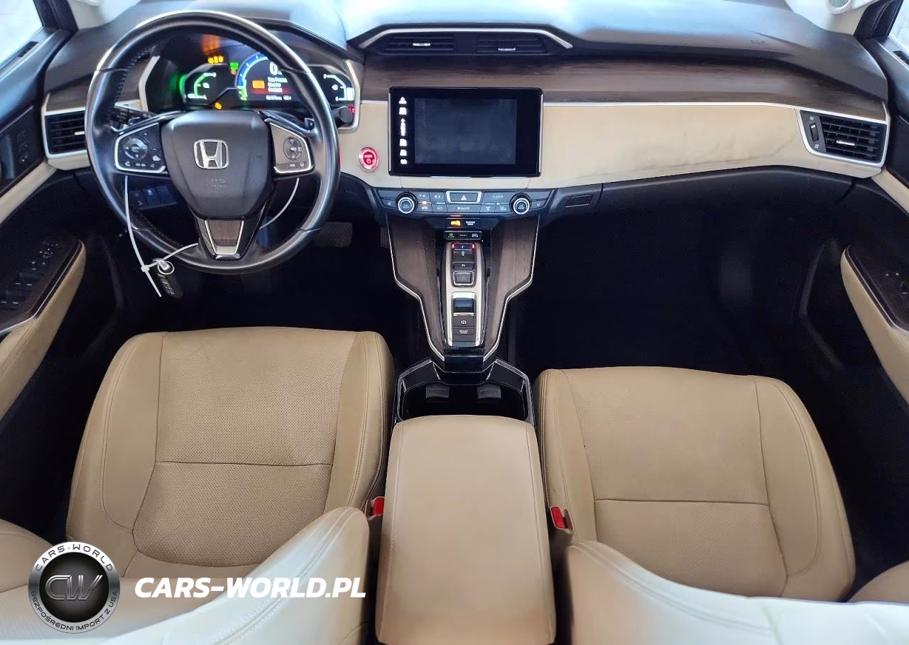2018 Honda Clarity Touring VIN:JHMZC5F35JC020918 - 8