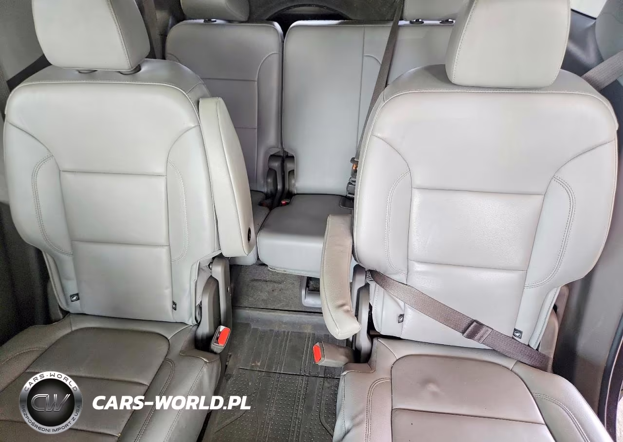 2019 Chevrolet Traverse Lt VIN:1GNERHKW1KJ190651 - 10