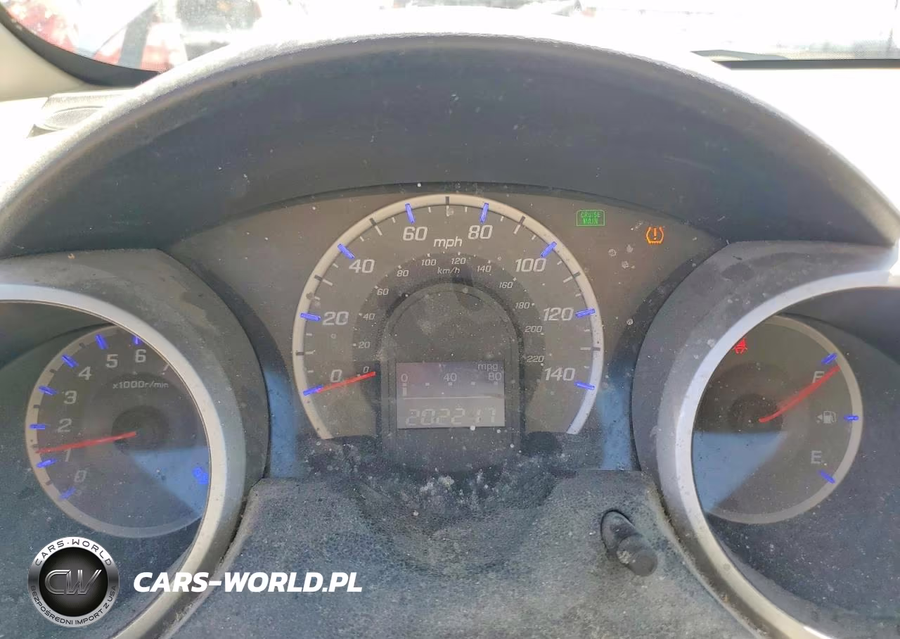 2012 Honda Fit VIN:JHMGE8H38CS000915 - 9