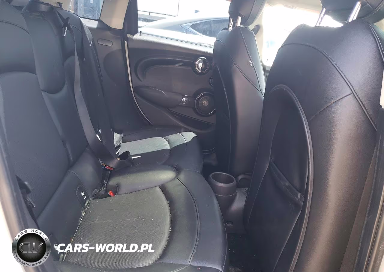 2015 Mini Cooper VIN:WMWXS5C50FT828499 - 10