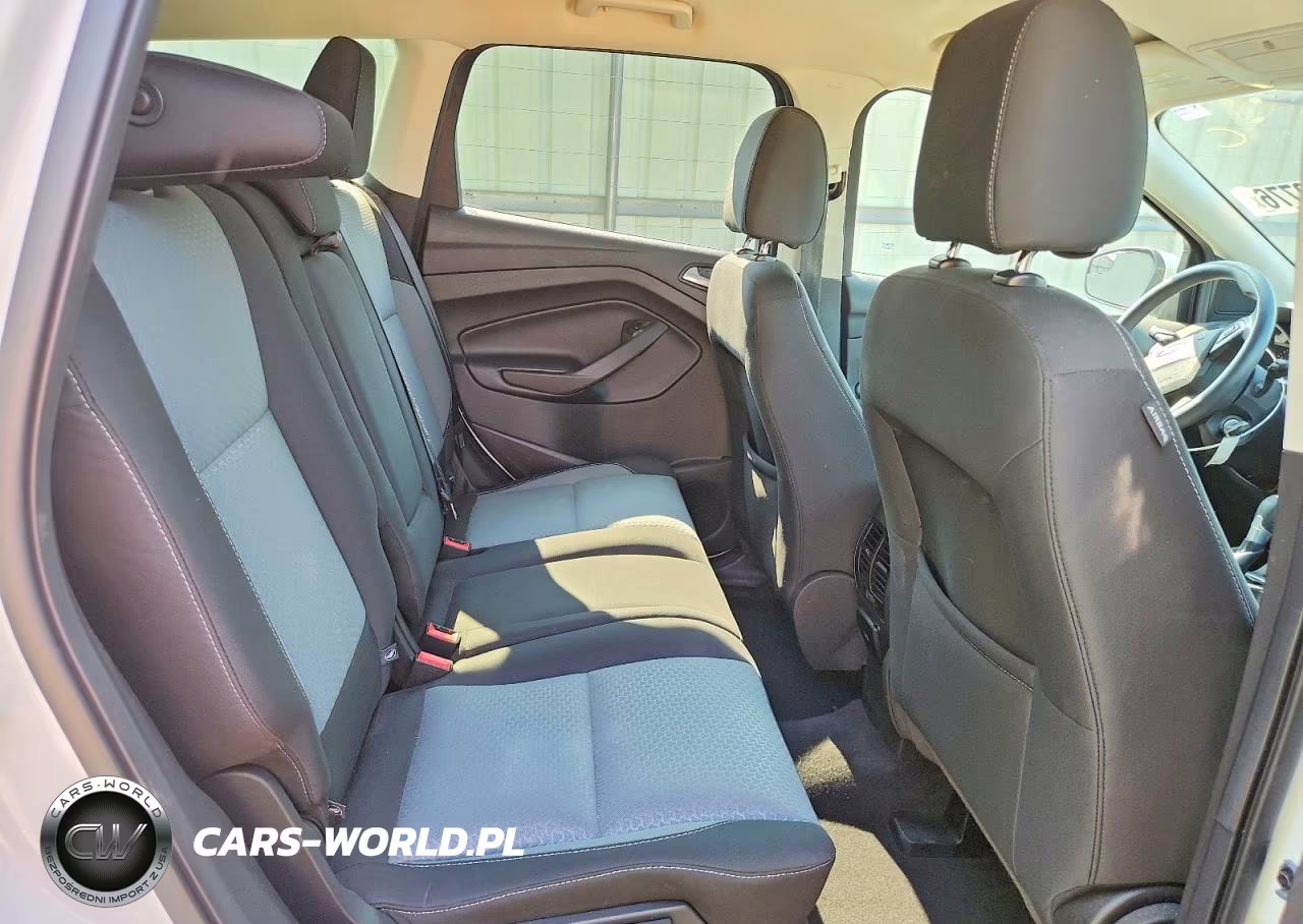 2017 Ford Escape Se VIN:1FMCU9G93HUA05882 - 11