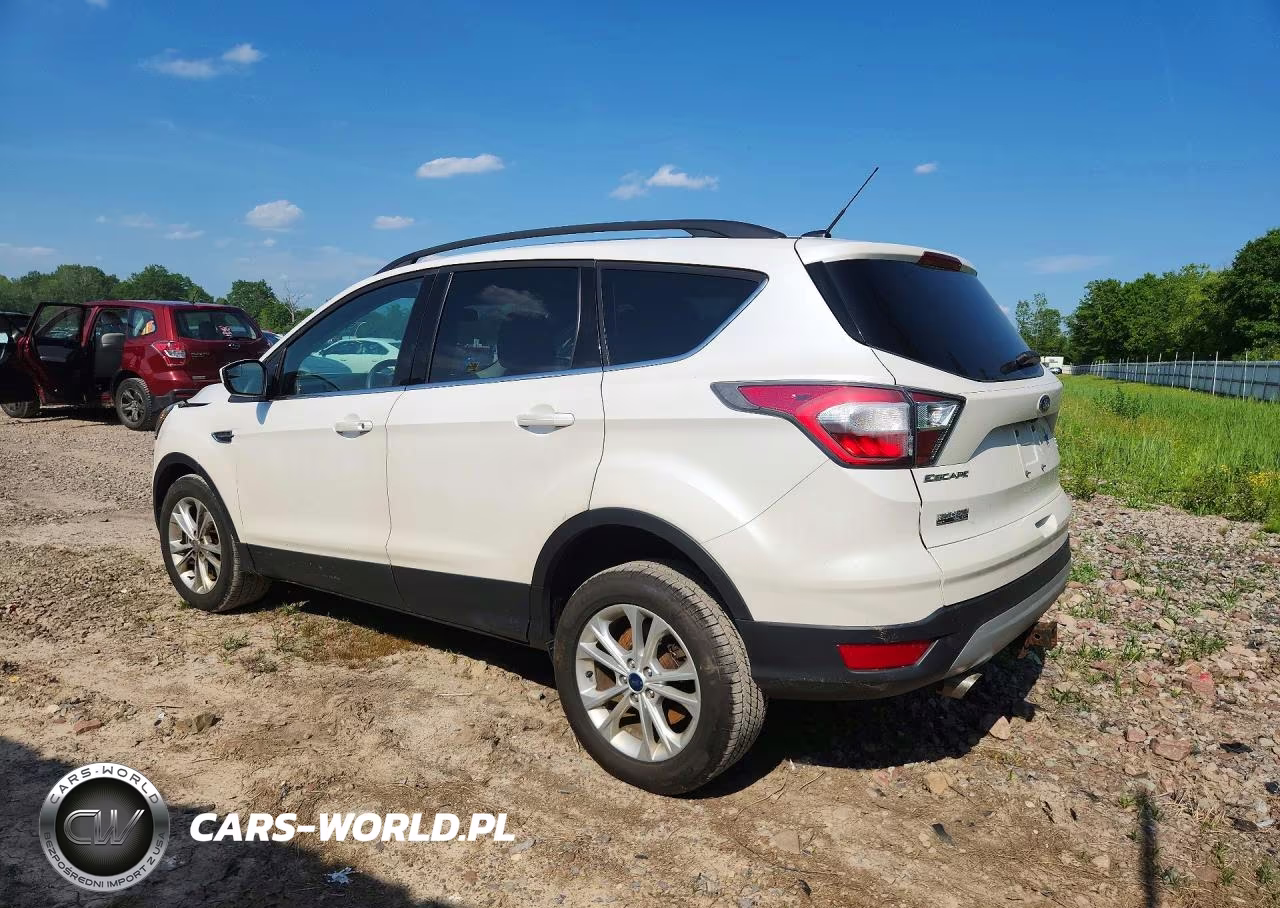 2017 Ford Escape Se VIN:1FMCU9G93HUA05882 - 2