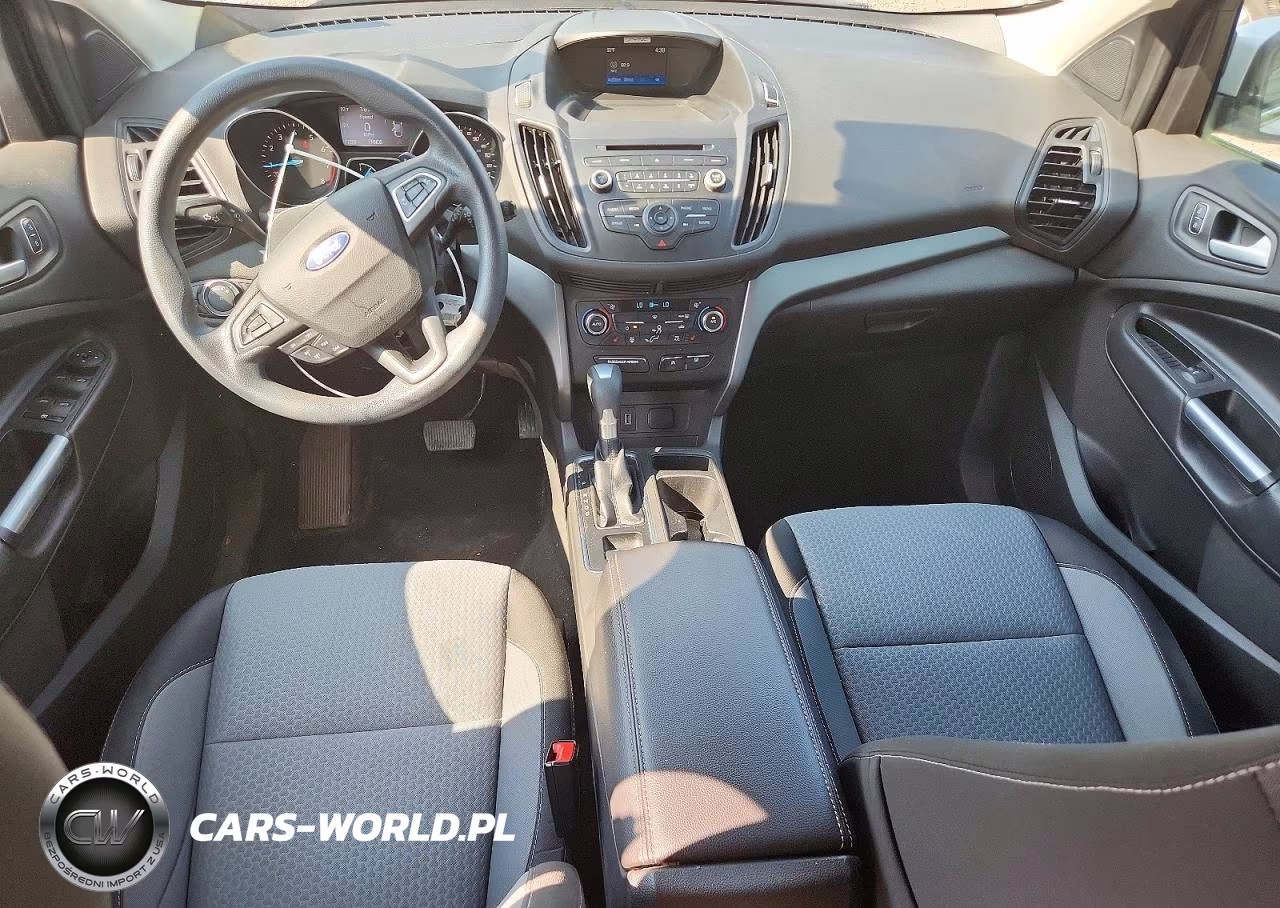 2017 Ford Escape Se VIN:1FMCU9G93HUA05882 - 8