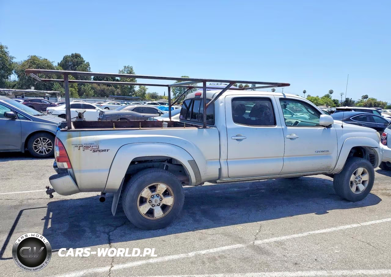 2011 Toyota Tacoma Double Cab Prerunner VIN:3TMKU4HN0BM029969 - 3