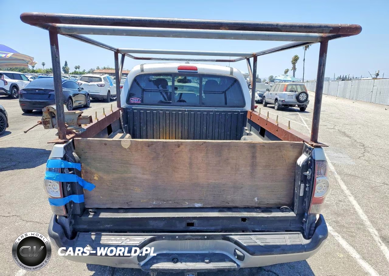 2011 Toyota Tacoma Double Cab Prerunner VIN:3TMKU4HN0BM029969 - 6
