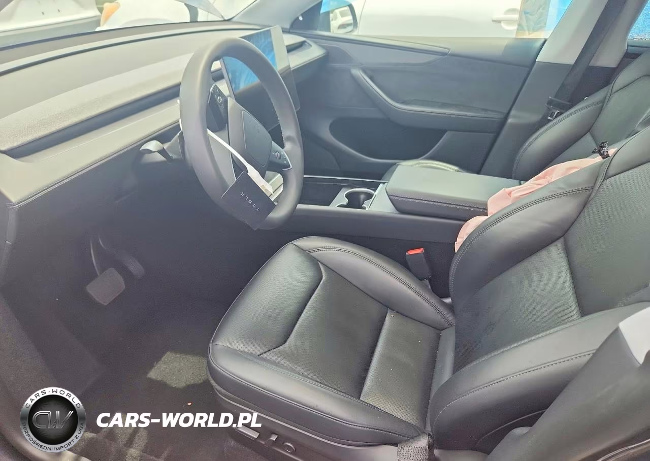 2026 Tesla Model Y VIN:7SAYGDEE2TA409598 - 7