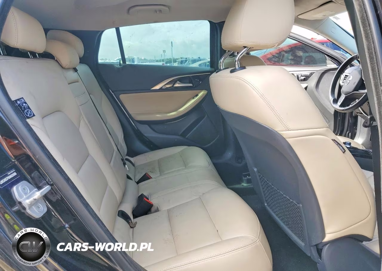 2017 Infiniti Qx30 Base VIN:SJKCH5CPXHA033568 - 10