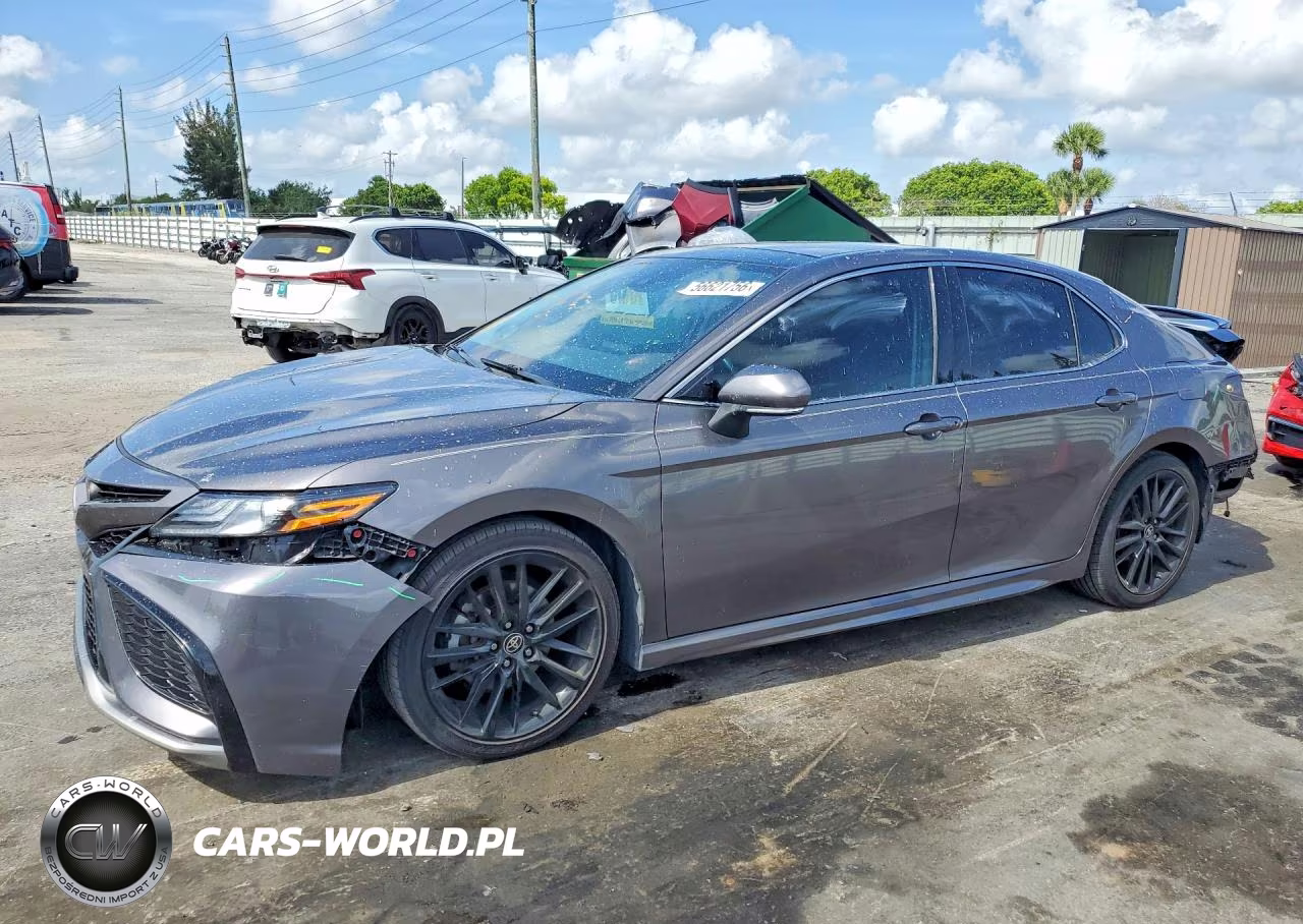 2022 Toyota Camry Xse – zdjęcie 1 z 12