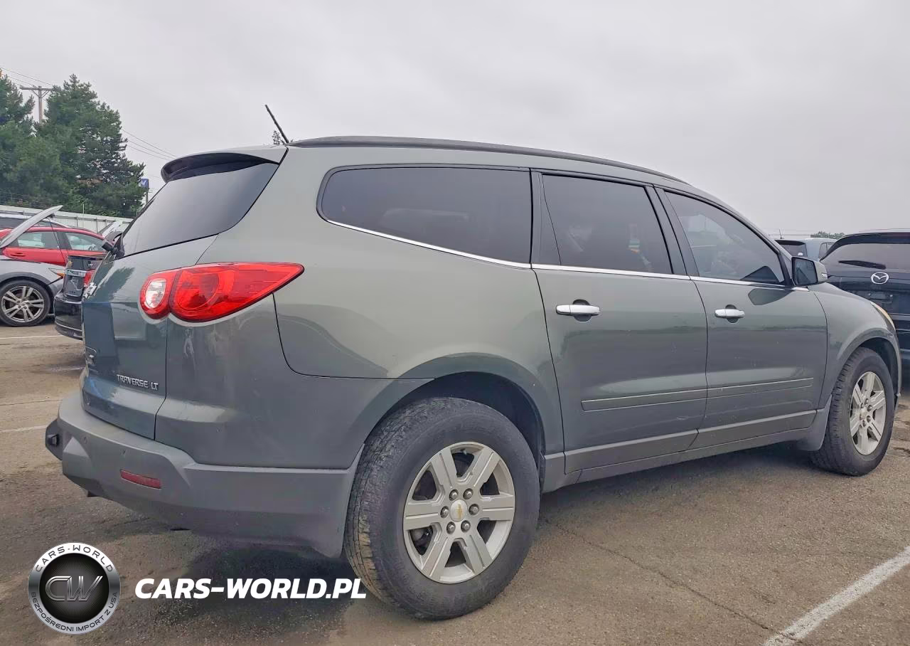 2011 Chevrolet Traverse Lt VIN:1GNKVGED5BJ169823 - 3