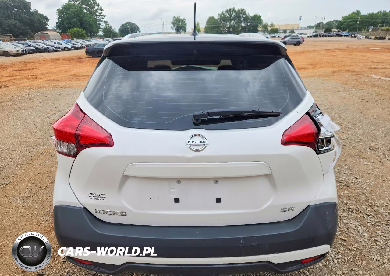 2019 Nissan Kicks Sr VIN:3N1CP5CU9KL509520 - 6