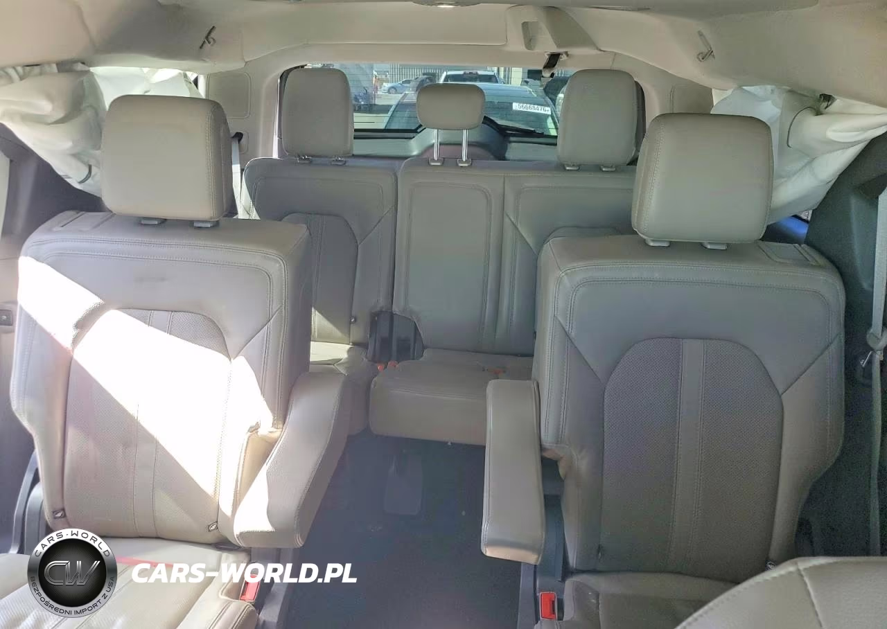 2019 Ford Expedition Limited VIN:1FMJU1KT8KEA77237 - 10