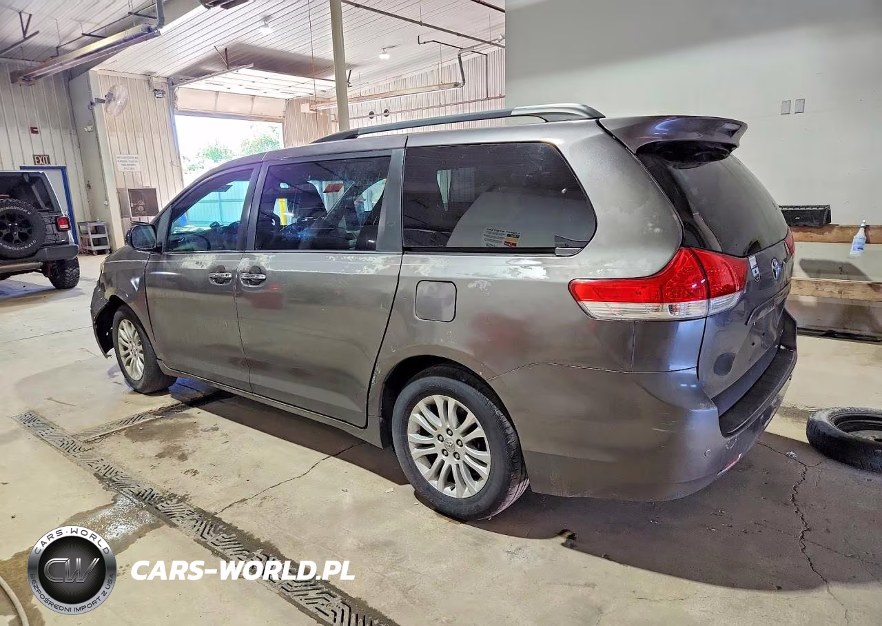 2014 Toyota Sienna Xle 8-Passenger VIN:5TDYK3DC4ES522850 - 2