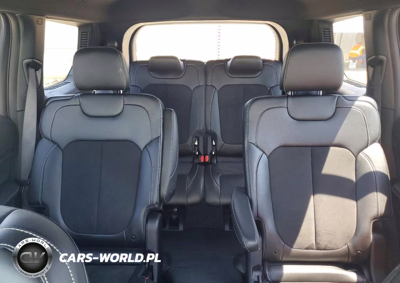 2023 Jeep Grand Cherokee L Laredo VIN:1C4RJKAG4P8877484 - 10