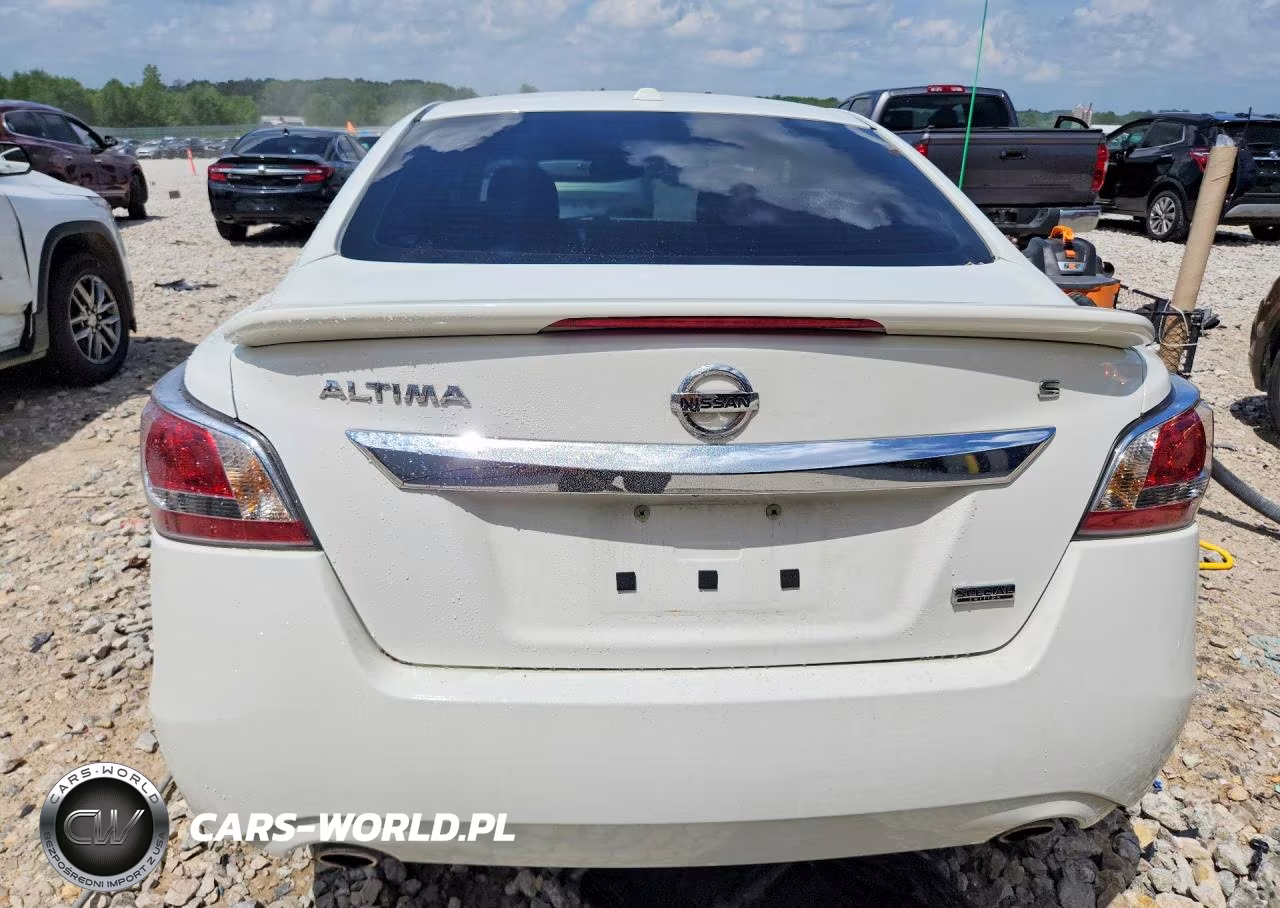 2015 Nissan Altima 2.5 S VIN:1N4AL3AP7FN911744 - 6