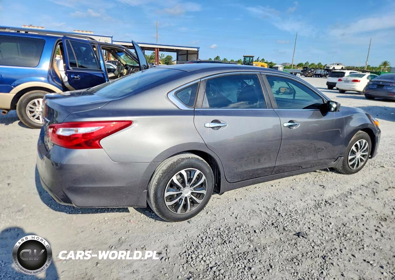 2017 Nissan Altima 2.5 S VIN:1N4AL3AP7HC495855 - 3