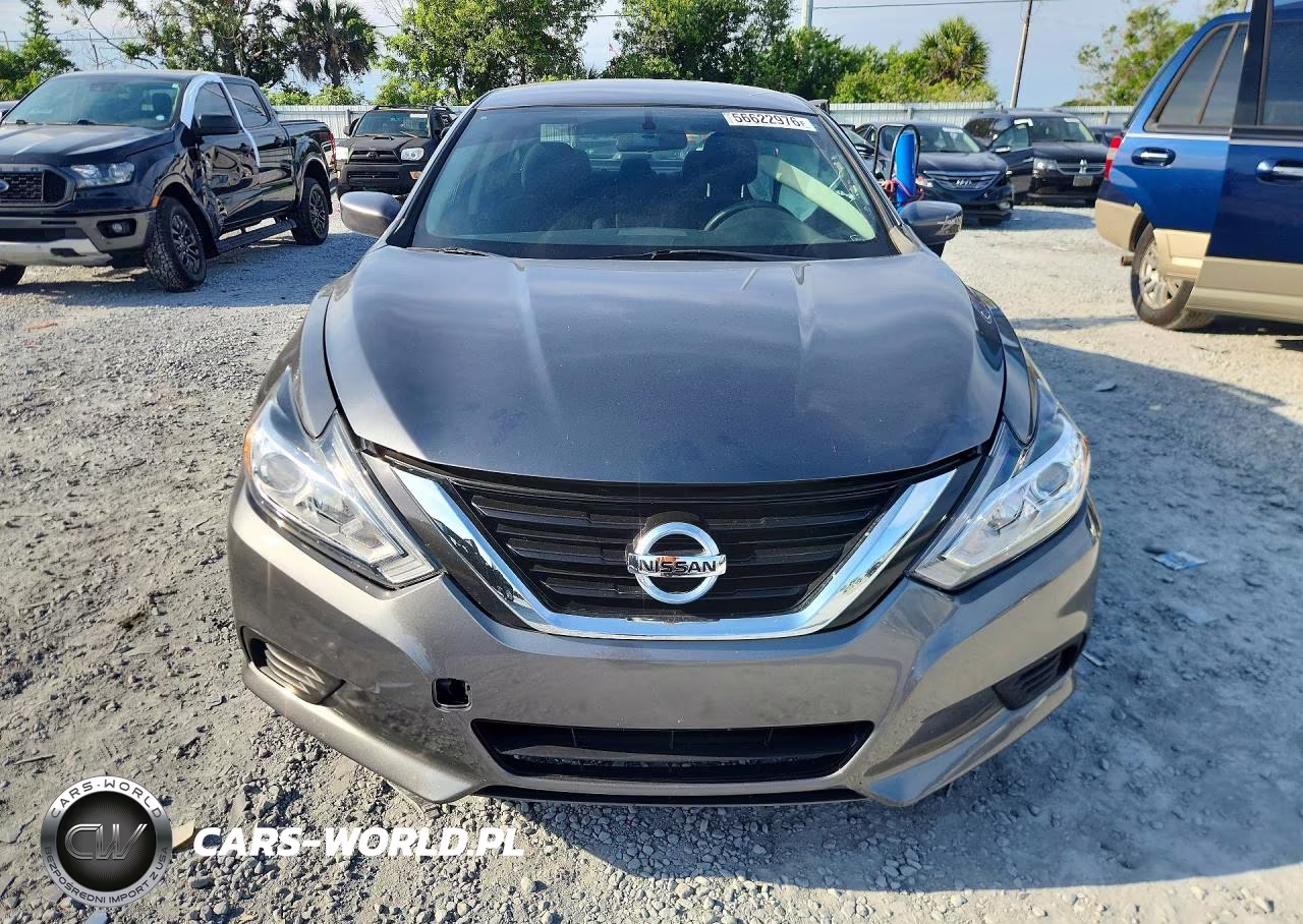 2017 Nissan Altima 2.5 S VIN:1N4AL3AP7HC495855 - 5