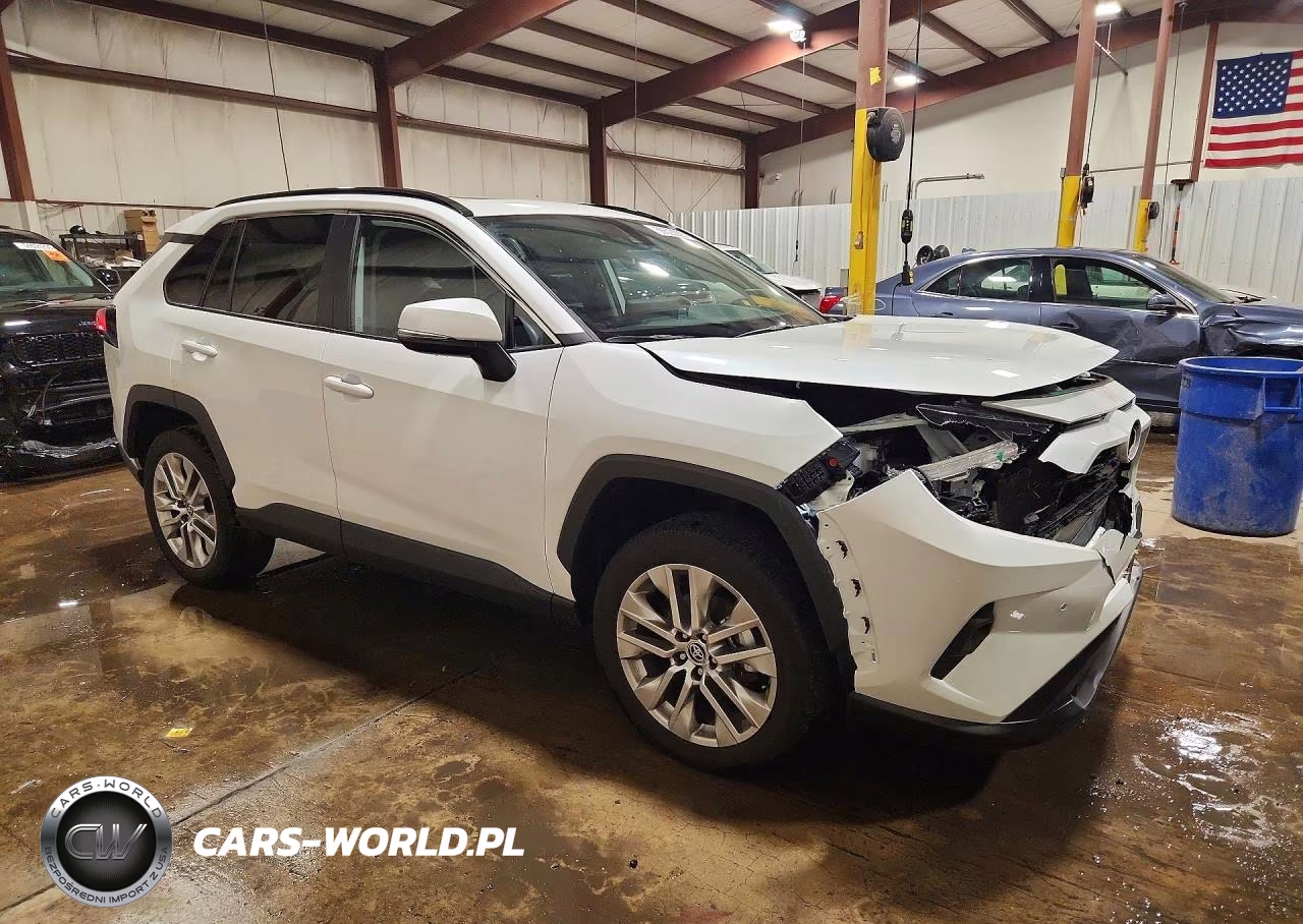 2024 Toyota Rav4 Xle Premium VIN:2T3A1RFV4RW495482 - 4