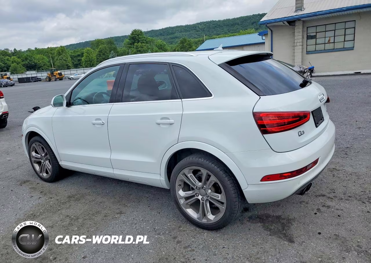 2015 Audi Q3 Premium Plus VIN:WA1EFCFS1FR004815 - 2