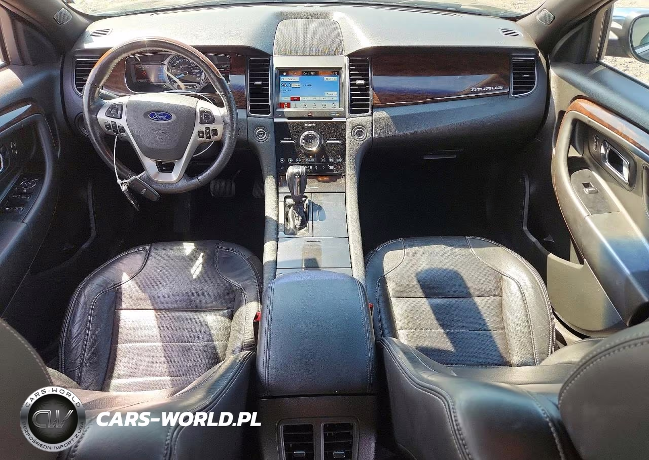 2018 Ford Taurus VIN:1FAHP2F80JG124985 - 8