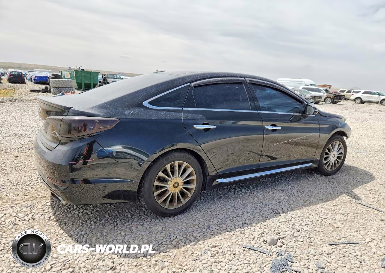 2015 Hyundai Sonata Limited VIN:5NPE34AF9FH065870 - 3