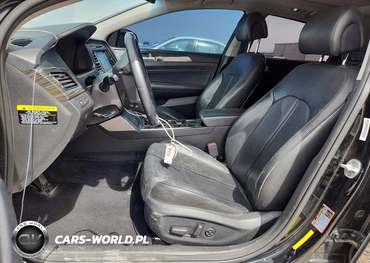 2015 Hyundai Sonata Limited VIN:5NPE34AF9FH065870 - 7