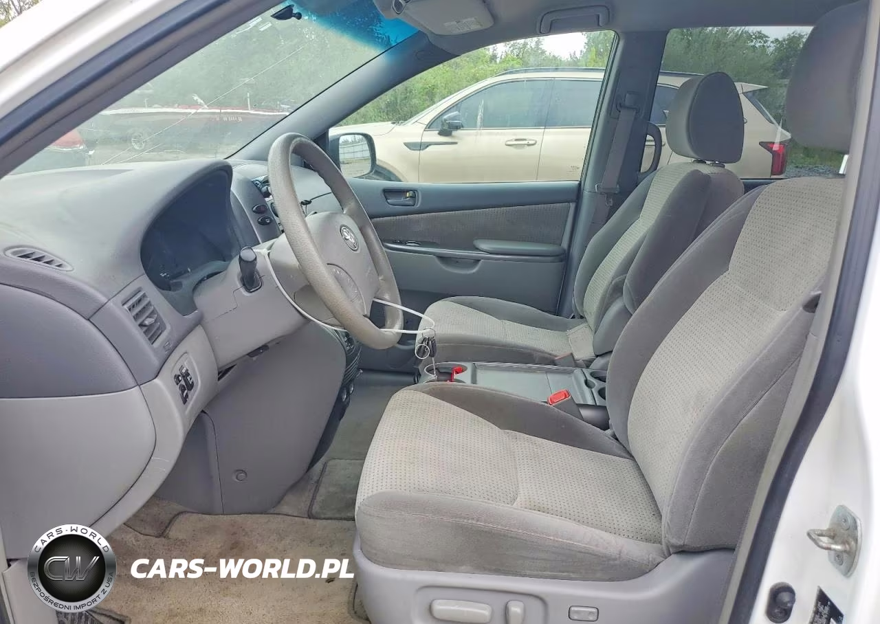 2010 Toyota Sienna Le 8-Passenger VIN:5TDKK4CC0AS291615 - 7