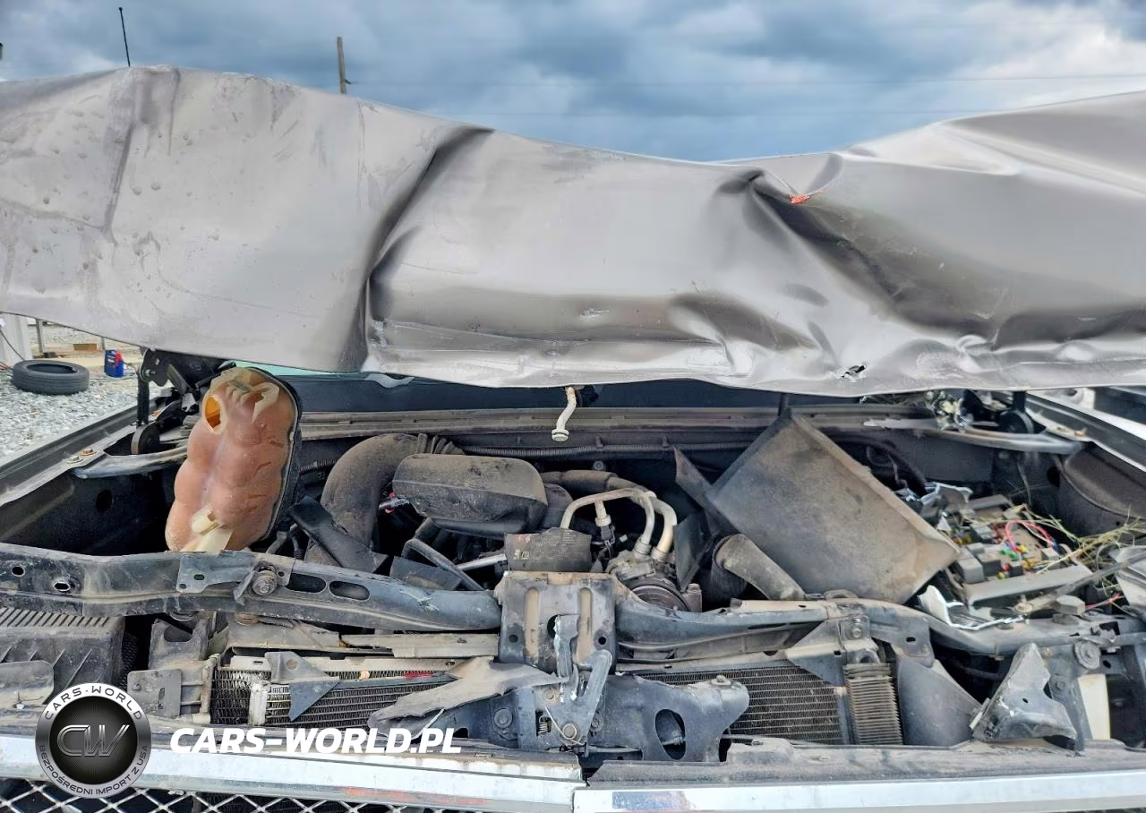 2012 Chevrolet Silverado C1500 VIN:1GCNCPEX6CZ285105 - 11