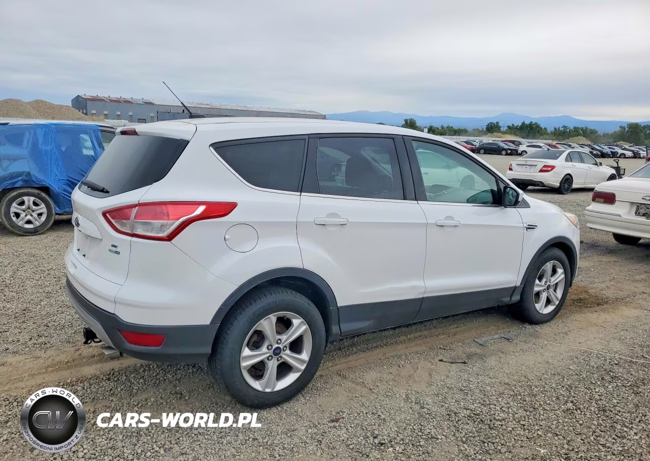2016 Ford Escape Se VIN:1FMCU9GX1GUA85812 - 3