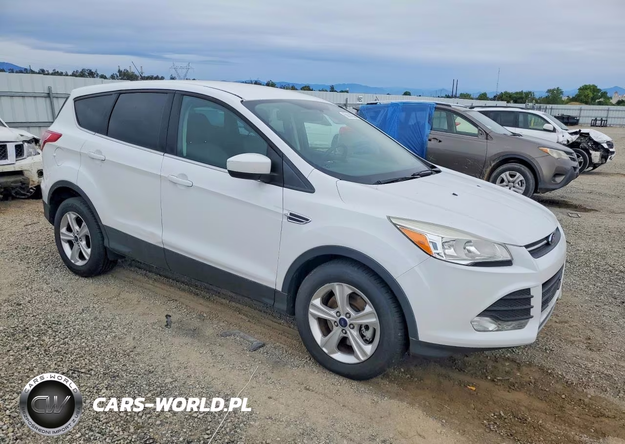 2016 Ford Escape Se VIN:1FMCU9GX1GUA85812 - 4