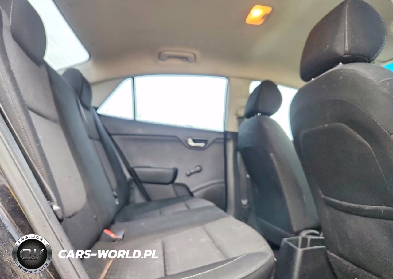 2018 Kia Rio Lx VIN:3KPA24AB8JE047114 - 10