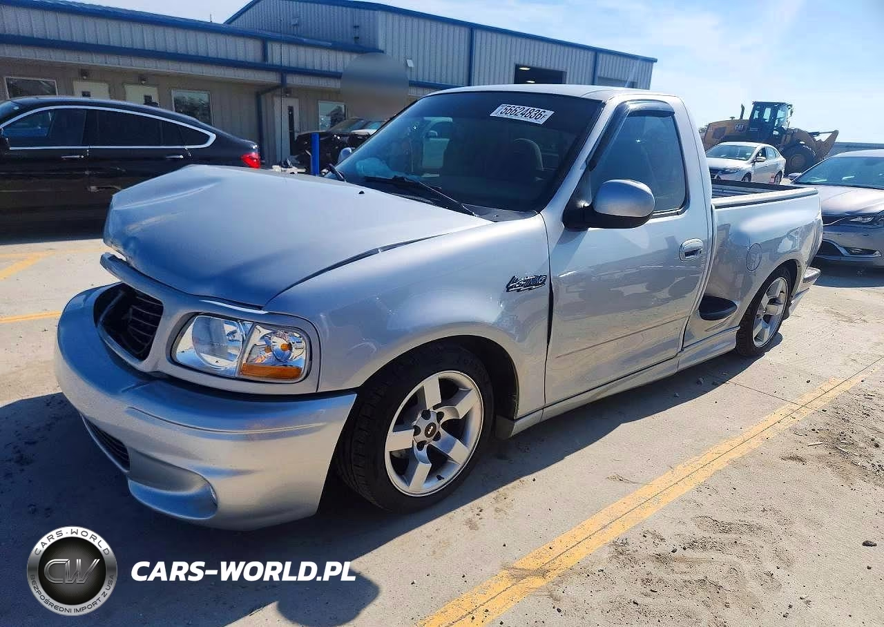 2002 Ford F150 Svt Lightning – zdjęcie 1 z 12