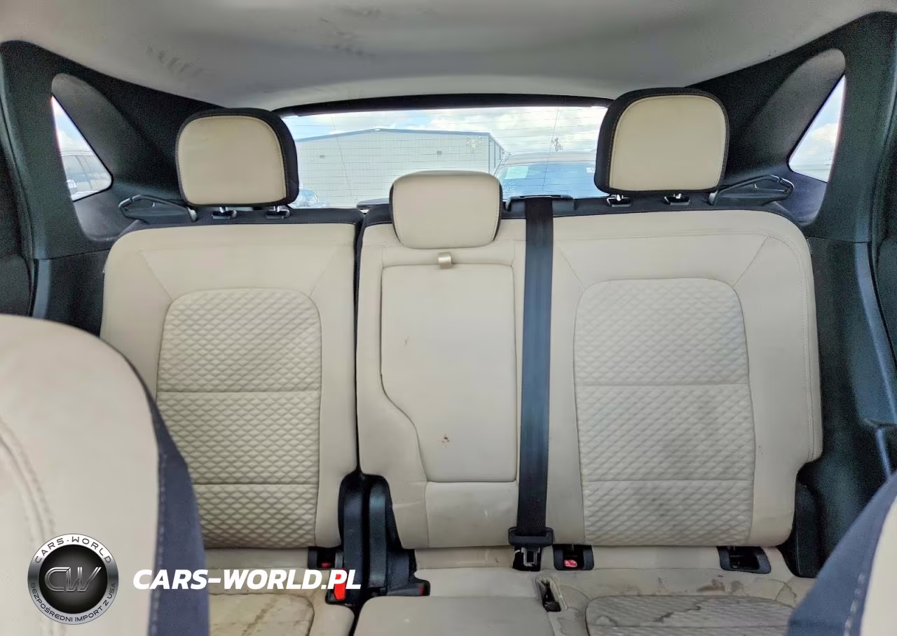 2021 Ford Escape Se VIN:1FMCU0G61MUA46393 - 10