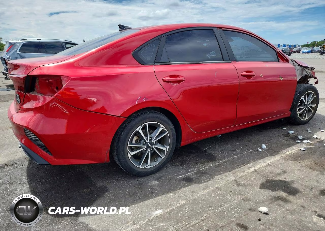 2022 Kia Forte Lxs VIN:3KPF24AD6NE444124 - 3