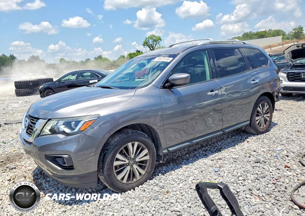 2017 Nissan Pathfinder S