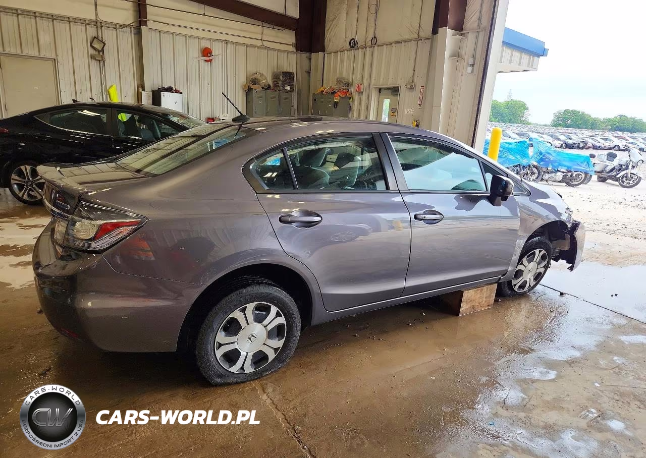 2014 Honda Civic Hybrid VIN:19XFB4F24EE001686 - 3