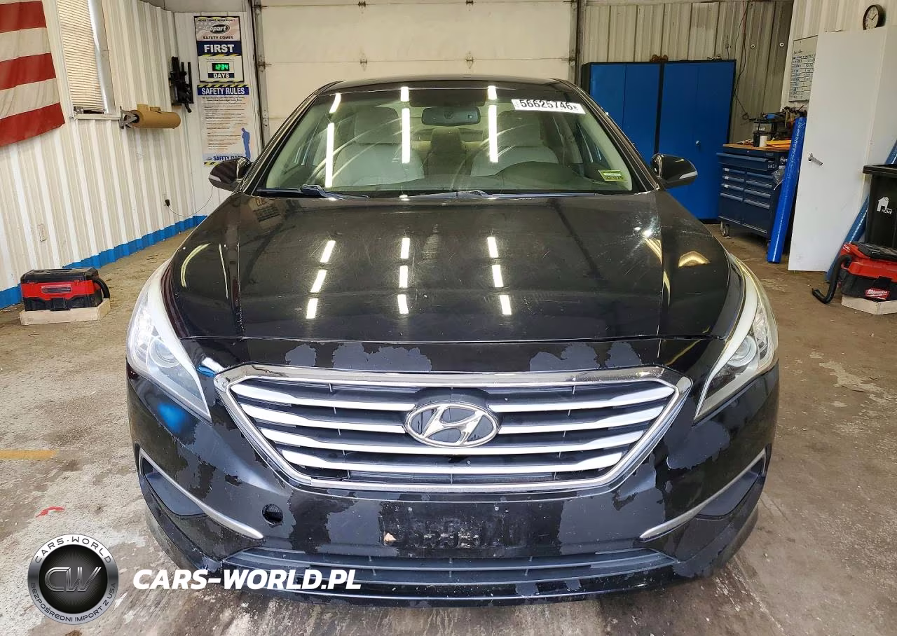 2015 Hyundai Sonata Sport VIN:5NPE34AF1FH077592 - 5