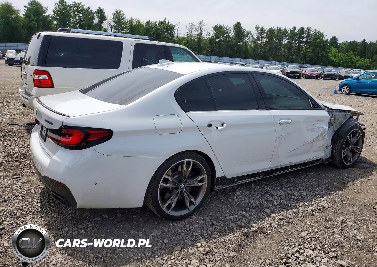 2021 BMW M550Xi VIN:WBA13BK07MCF15411 - 3