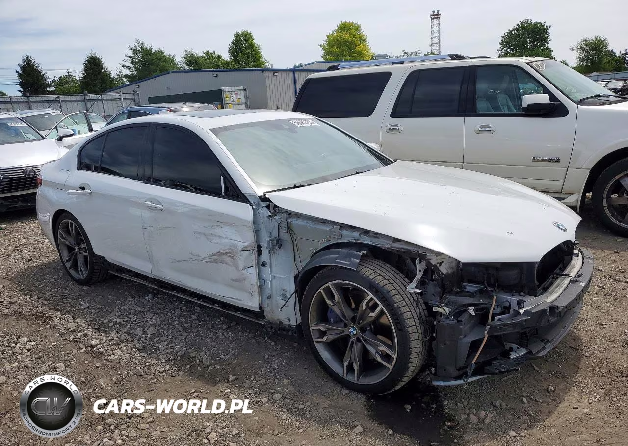 2021 BMW M550Xi VIN:WBA13BK07MCF15411 - 4